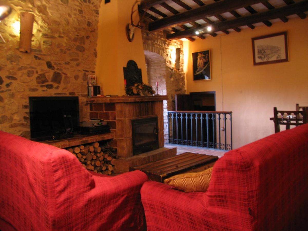 Castell De Riudabella Apartment